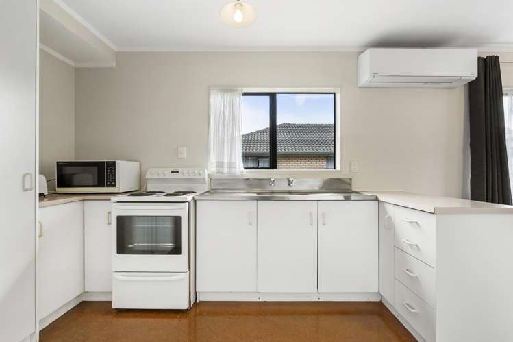 3/34 Wairau Avenue Avondale_6