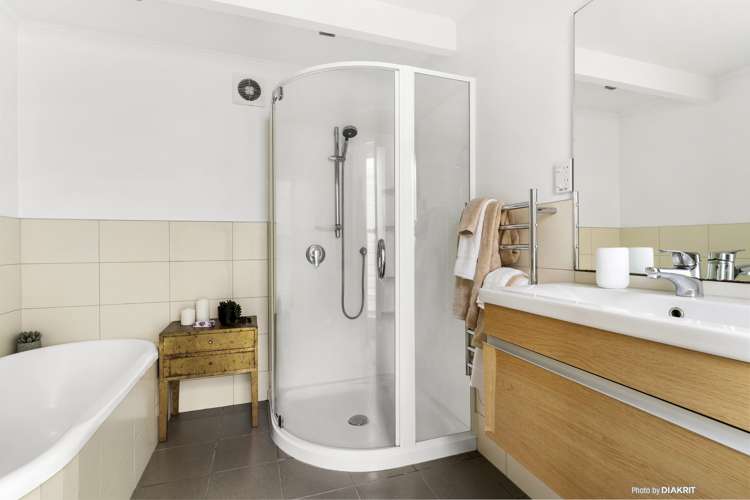 17 Douglas Street Mount Cook_3