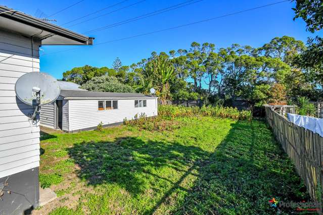 44 Clayton Avenue Otara_2