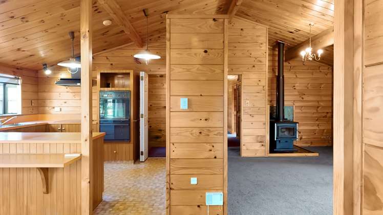 5 Williamson Place Allenton_13