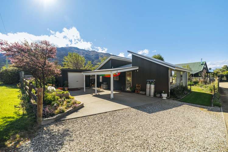 82 Noema Terrace Lake Hawea_11