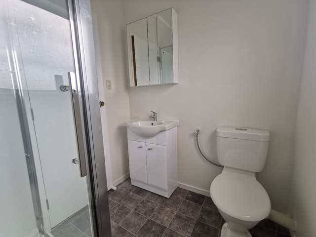 251A Waterloo Road 1371_4