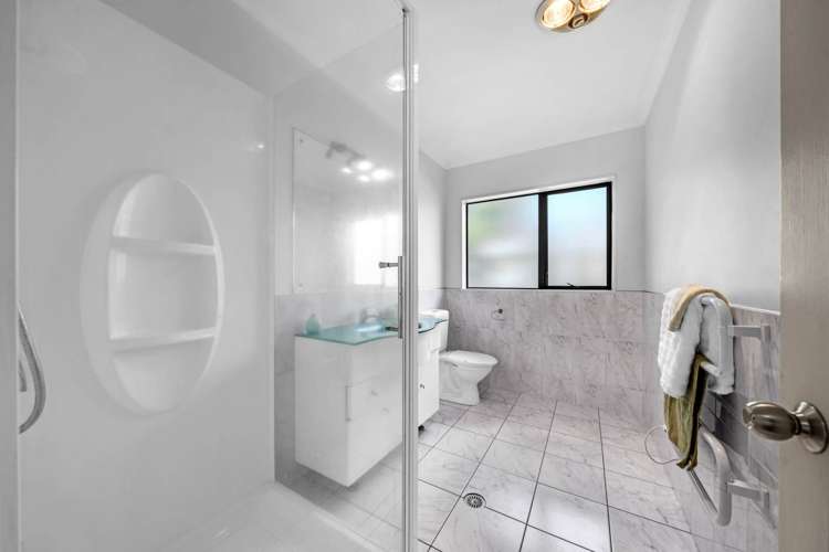 18 Matarangi Road East Tamaki_17