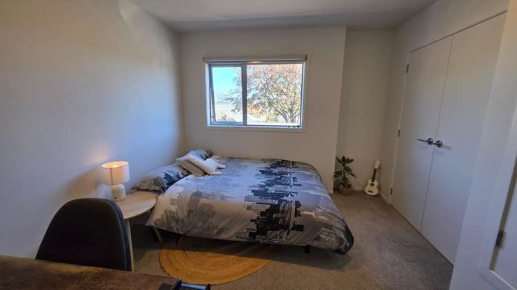  5 Mcgrath Way Taitā_12