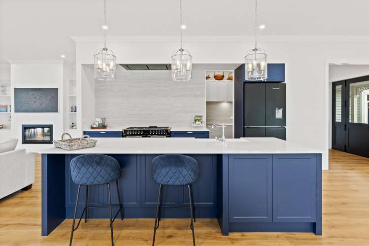 21 Diamond Lane Riverhead_9