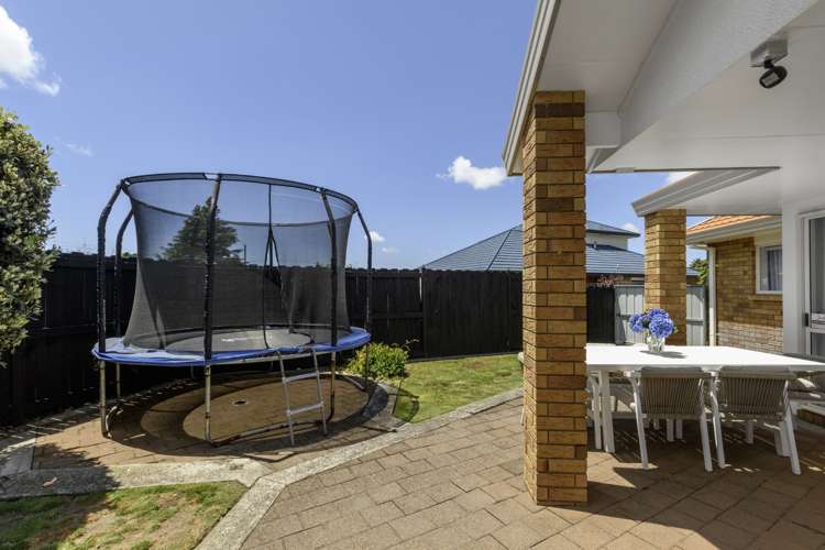 3 Hinton Place Pyes Pa_17