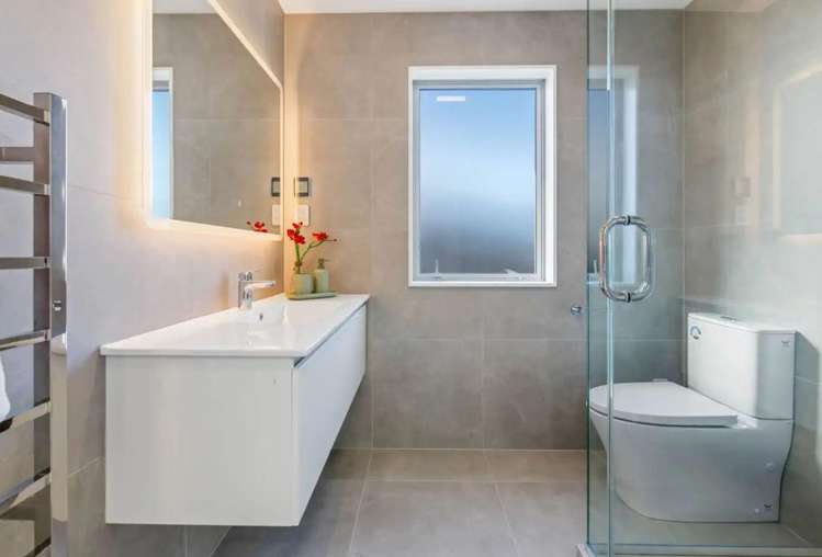 7B,C&D Maroubra Place Botany Downs_7