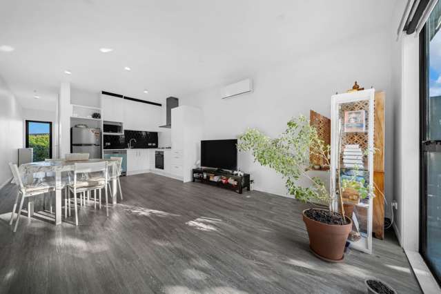 Affordable Freehold Living!