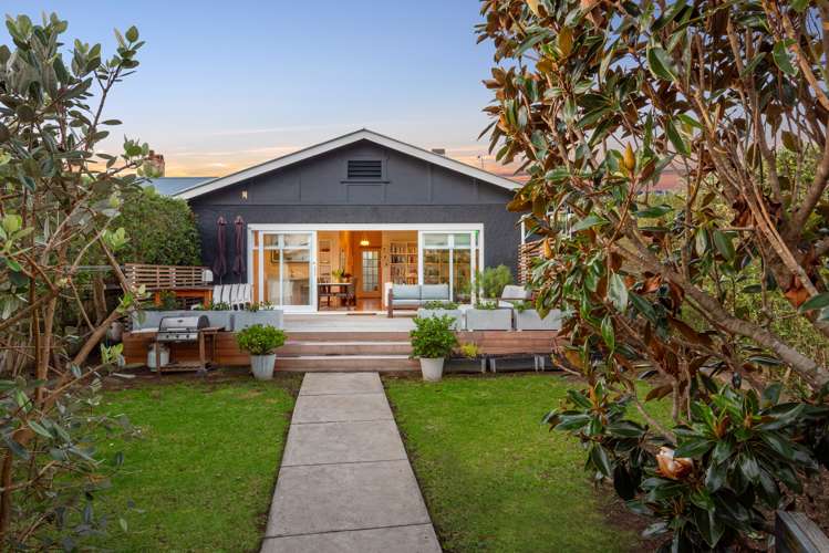 68 Old Mill Road Westmere_14