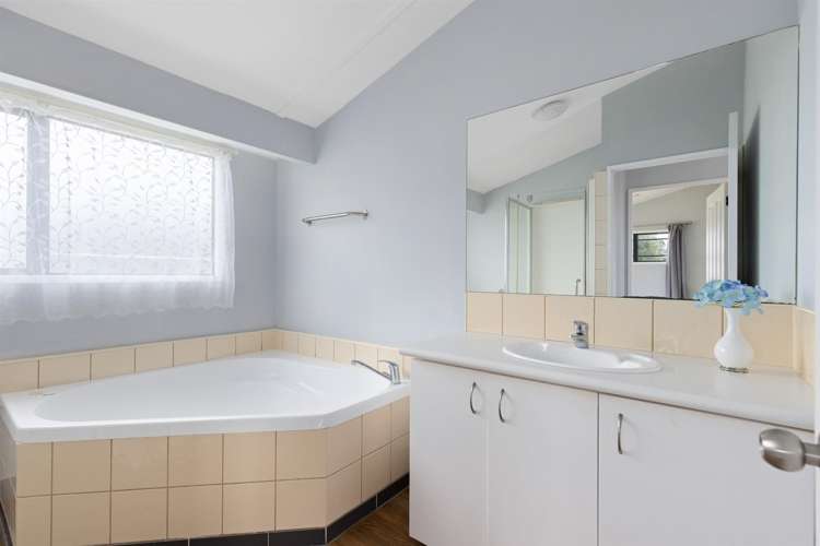 31f Springs Road Parakai_10