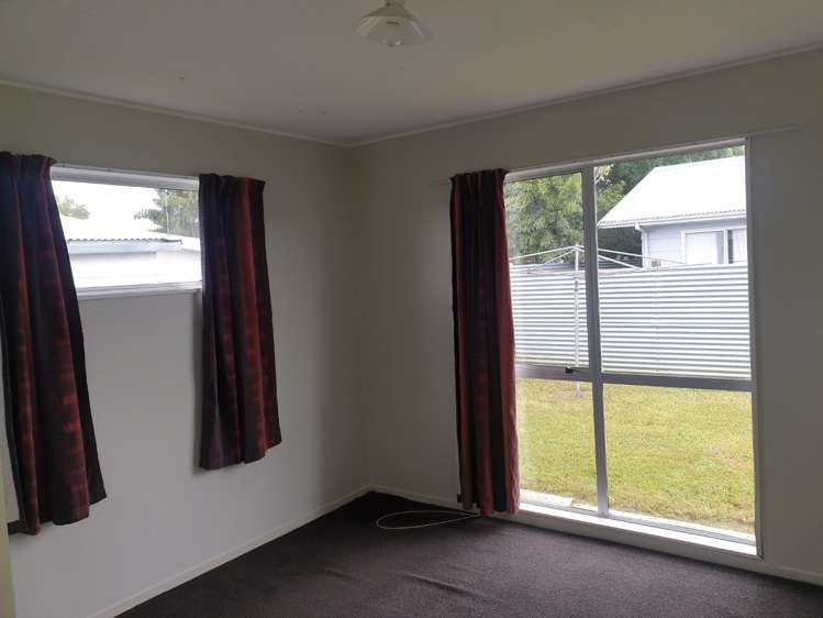 1/24 Ramsey Crescent 10480_3