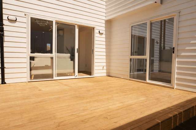 A SMART MOVE IN HILLPARK