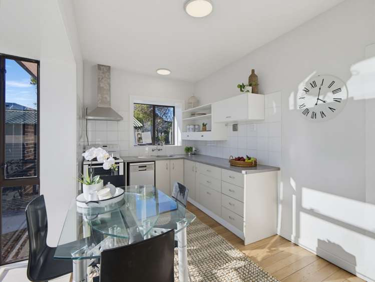 427 Armagh Street Linwood_19