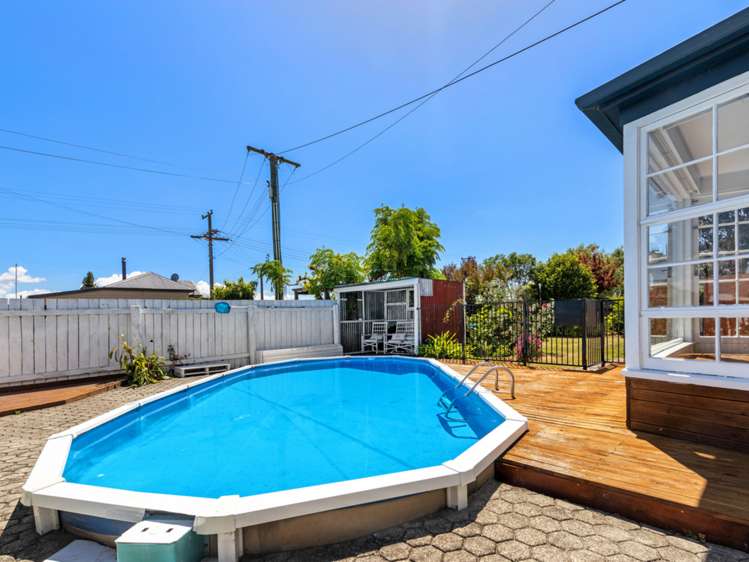 64 South Street Blenheim Central_22