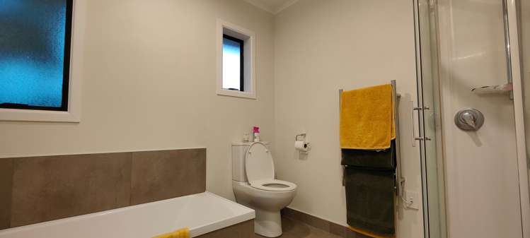 80 Neil Avenue Te Atatu Peninsula_8