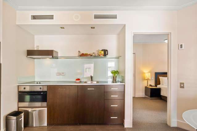 6A/12 Bolton Street Wellington Central_2
