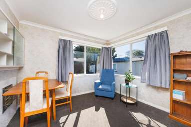 24 Kent Crescent_3