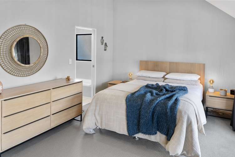 11 Rochdale Way Stoke_18