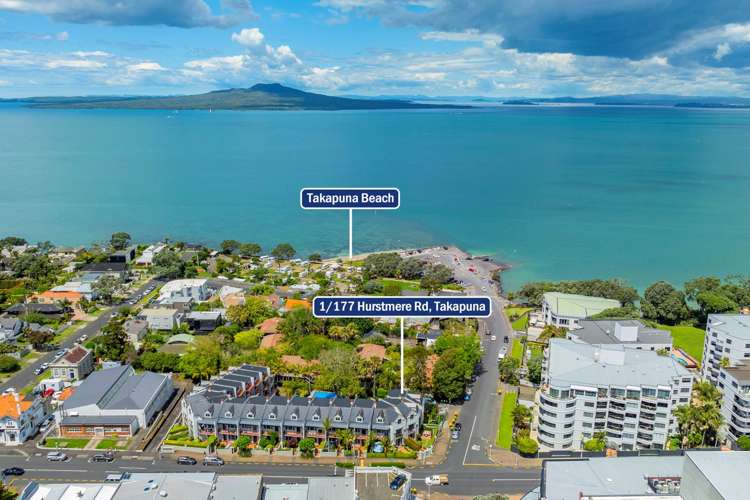 1/177 Hurstmere Road Takapuna_21