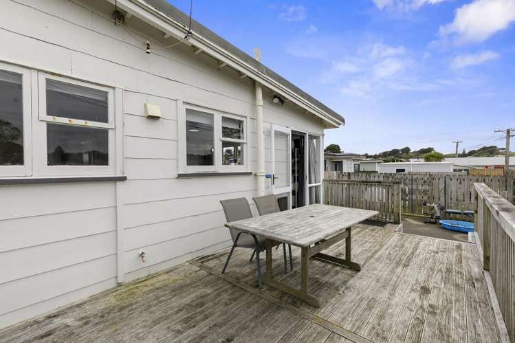 9 Morere Street Titahi Bay_13
