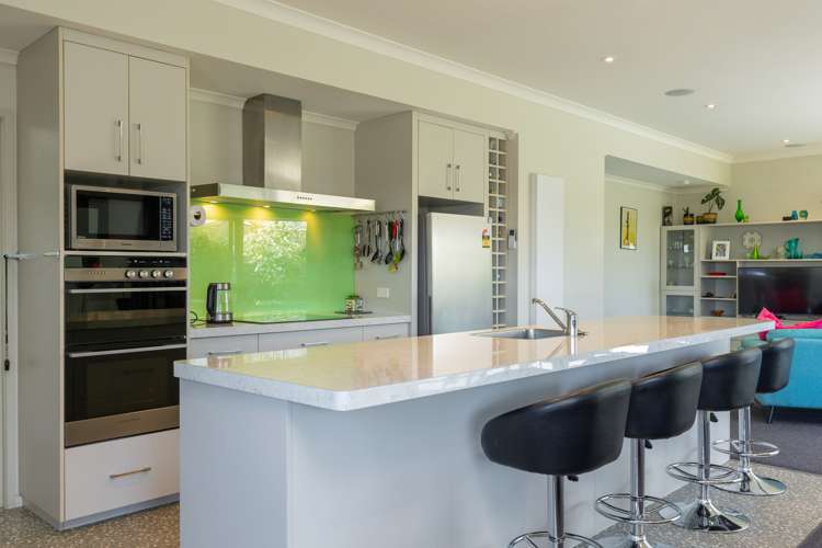 12 Kensington Place Springlands_20