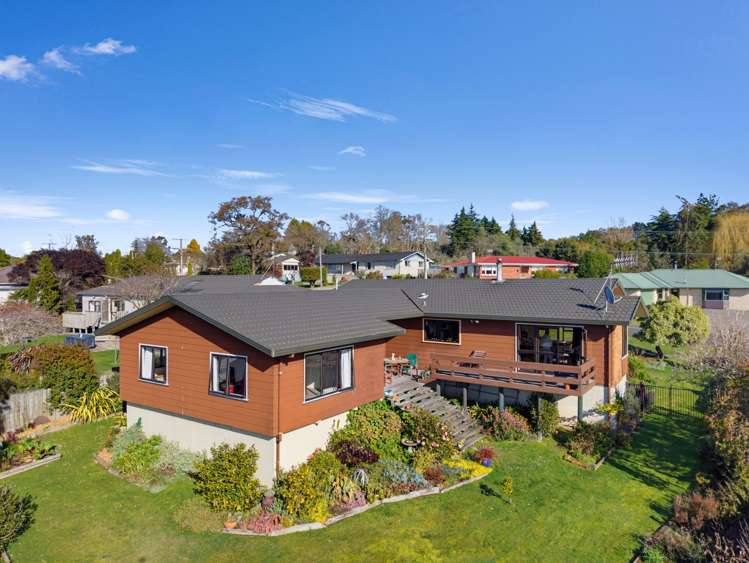 35 Domain Road Waipawa_29