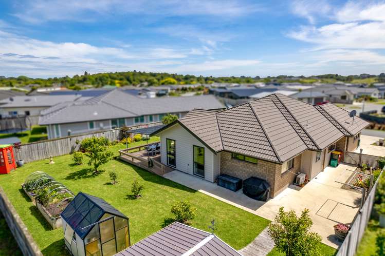 35 Waipunahau Road Waikanae_25