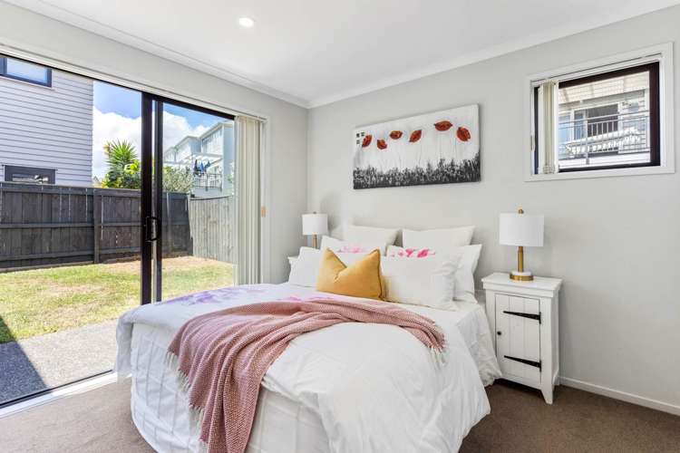 16 Hirimate Place Flat Bush_18