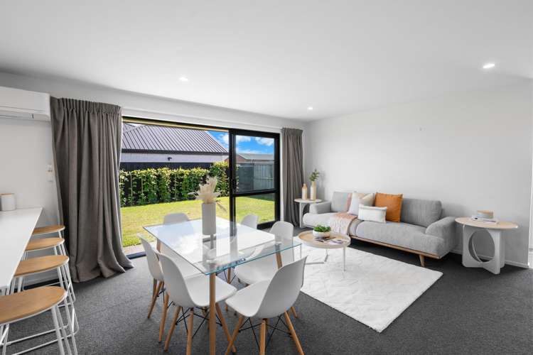 5 Roles Way Rolleston_5