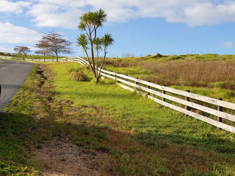 42 Jumna Road Maungaturoto_8