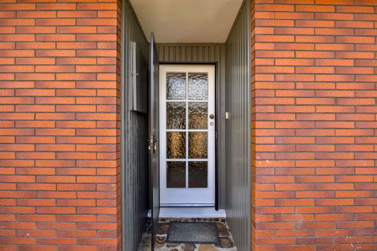 8 Longview Drive Merrilands_19