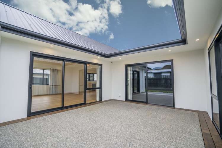 4 Barker Place Waikiwi_28