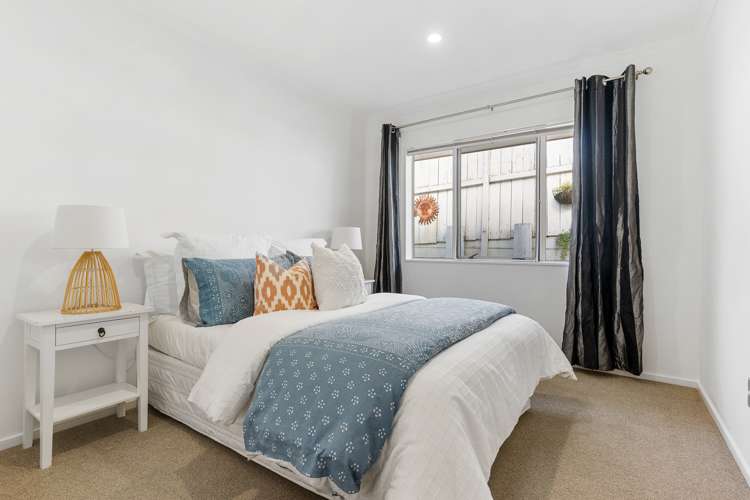 41 Gillett Place Botany Downs_16