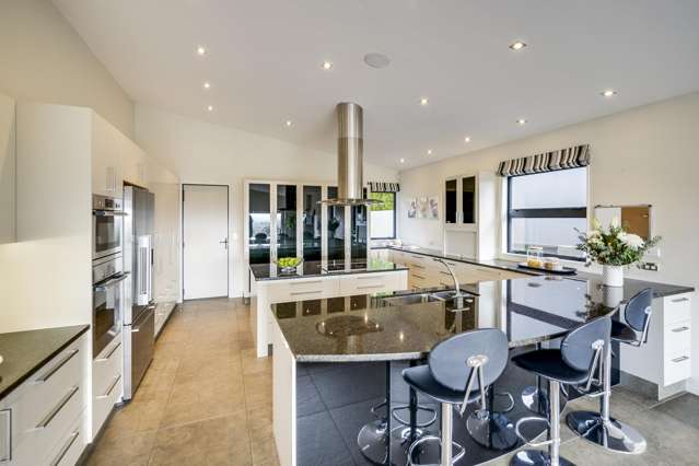 13 and 7 Burbury Ridge Havelock North_4