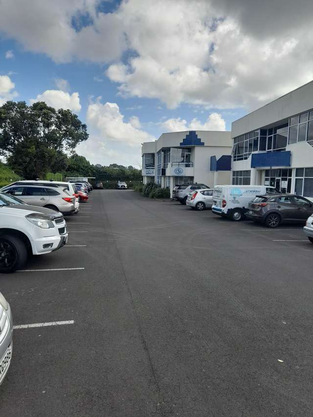 B1/129 Onewa Road Northcote_1