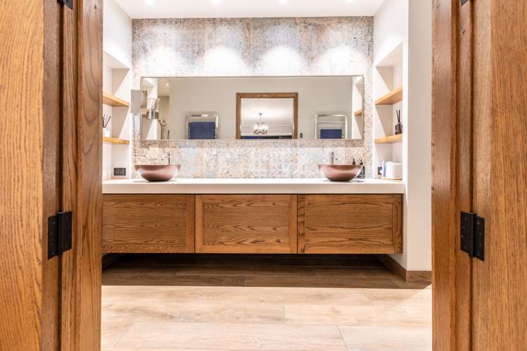 119 Racecourse Road Cambridge_24