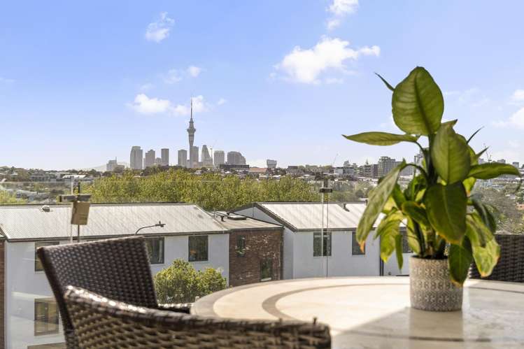 302/54 Surrey Crescent Grey Lynn_9