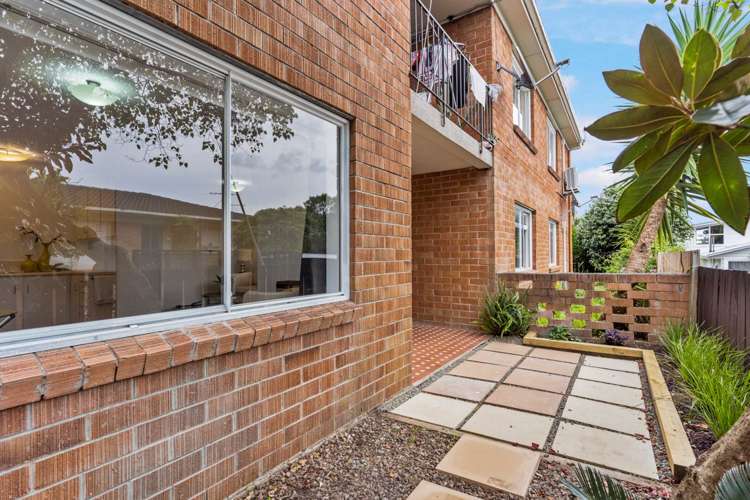 7/83 Lake Road Devonport_9