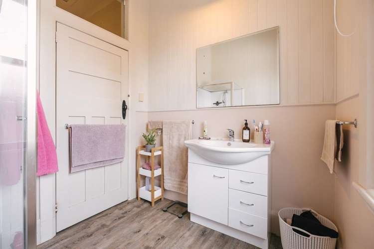 74 Chelwood Street Takaro_18