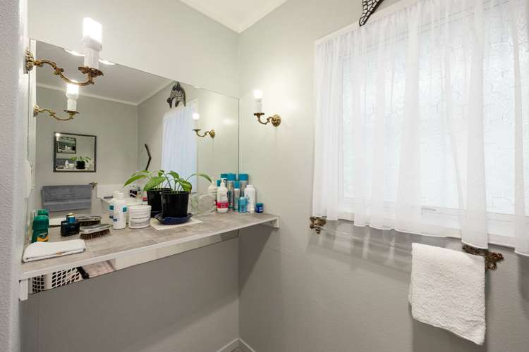 2/253 Kihikihi Road Te Awamutu_14