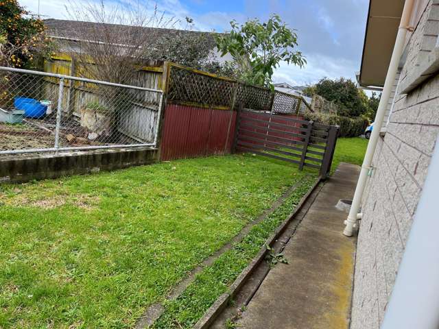 2/5 Carolyn Street Papatoetoe_4