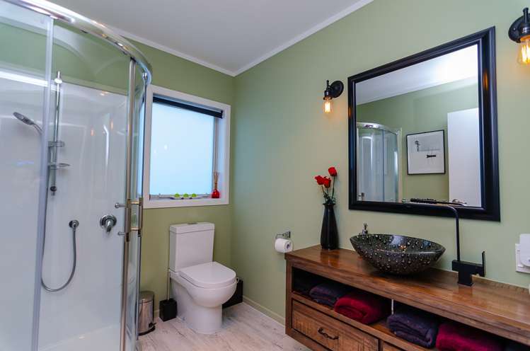 43 Andersons Line Carterton_14