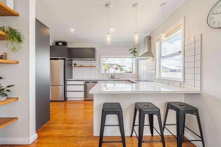 13 Te Puni Grove Elderslea_3