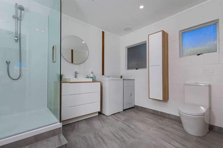 7 Seabar Place Glen Eden_28