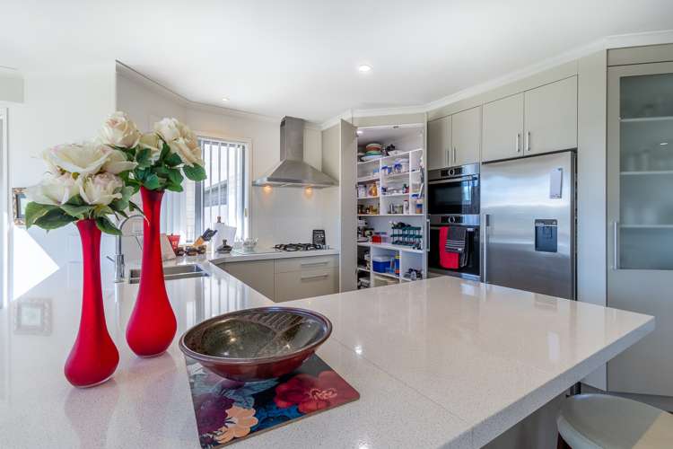 2 Henry Bell Close Leamington_12