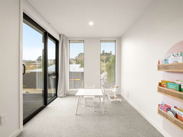 69 Barr Street Kenmure_17