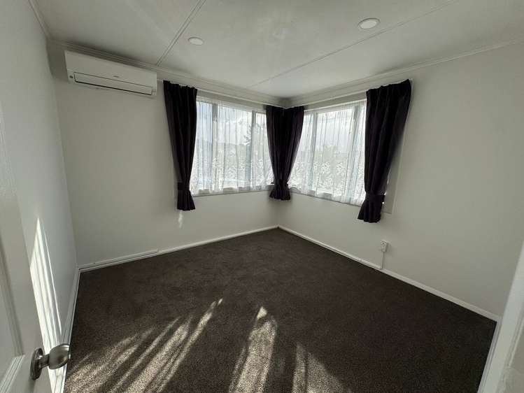 51 Swaffield Road Papatoetoe_7