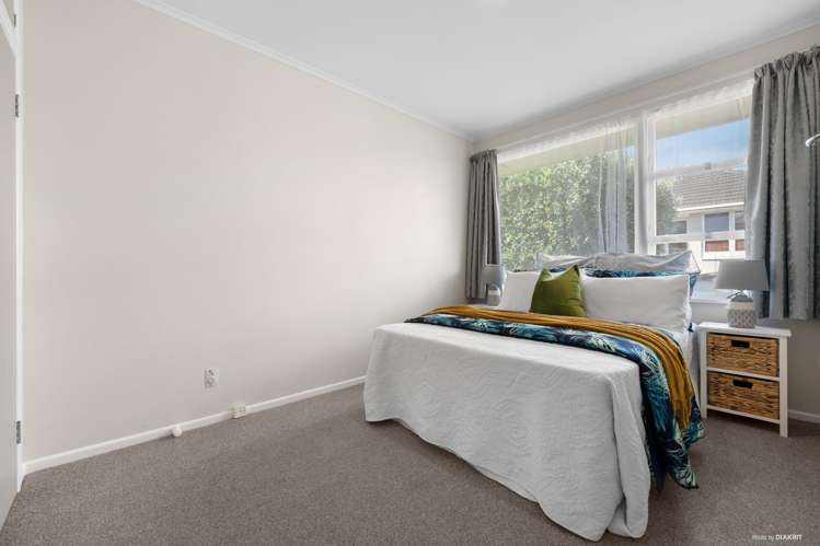 2b Cheriton Road Mellons Bay_7