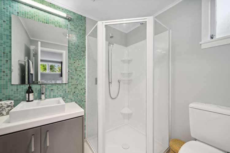 1b Shalimar Crescent Khandallah_10