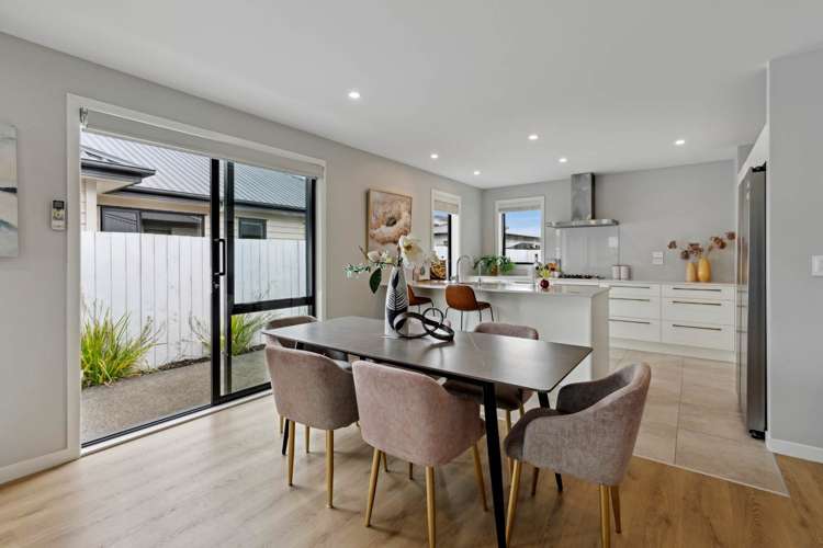 18 Kuinga Street Wainui_8